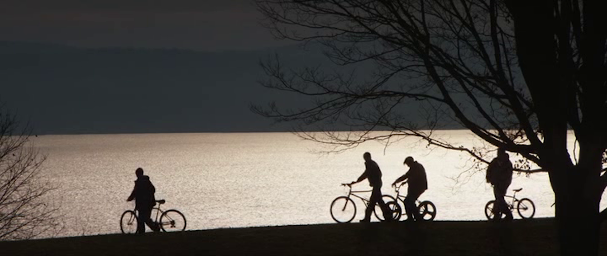 Super Dark Times (2017)