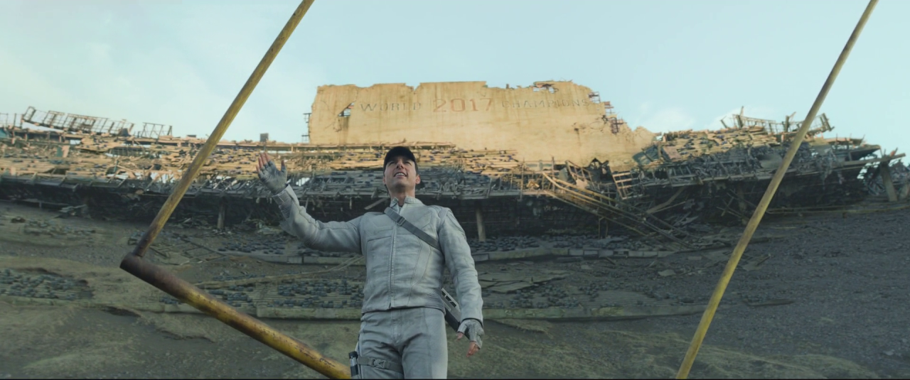 Oblivion (2013)