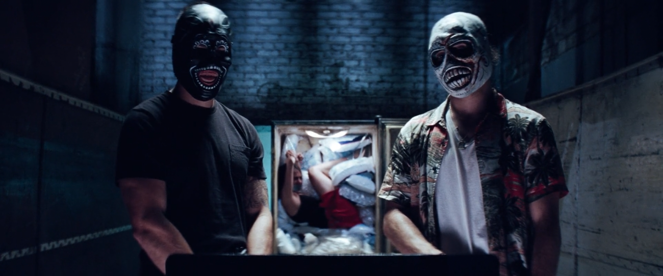 Savages (2012)